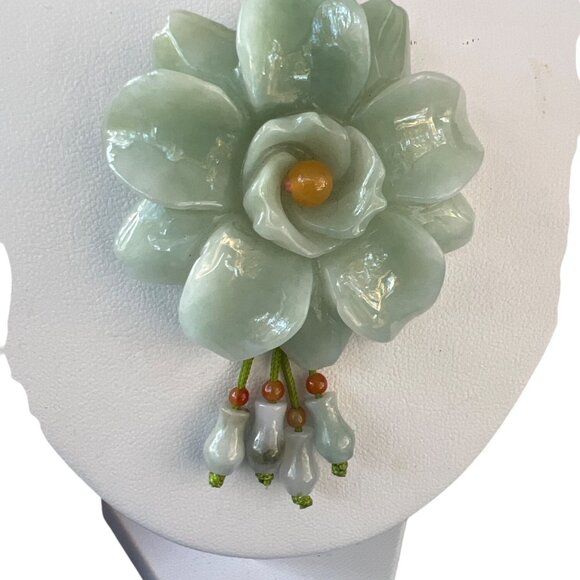 Vintage Carved Jade 3D Flower Necklace Silk Cord Adjustable Beads Estate Natural - Picture 3 of 4